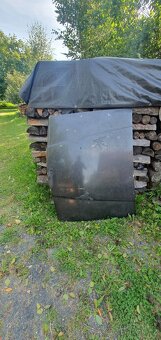 Náhradní díly volvo 740 940 - 16