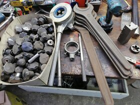 Fréza soustruh závitníky příslušenství - 16