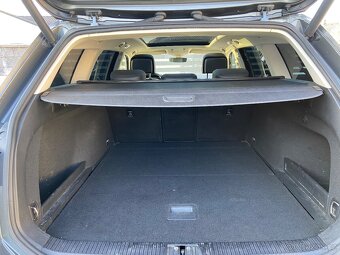 VW PASSAT VARIANT 2.0 TDi R-Line DSG 2017 - 16