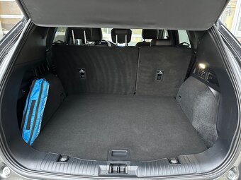 Kuga ST-Line X 2023 AWD 2,0EcoBlue 140kW ČR Záruka - 16