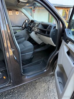 Volkswagen T6 2.0 TDI 110 kW 8 míst LONG - 16