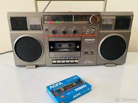 Radiomagnetofon Monaco RD 8104, rok 1988 - 16