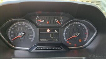 Peugeot Rifter, GT line 1.5BHDi 130 EAT8 1.MAJ TAŽ - 16