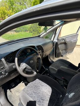 Prodám Opel Zafira A, 2.0tdi,74Kw, ma 7 míst, 2003rok. - 16