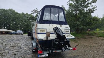 Člun - Loď Sealine 218 Family - 16