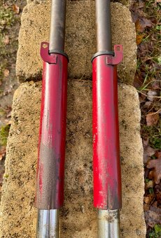 CZ 125 175 250 kývačka - přední tlumiče - 16