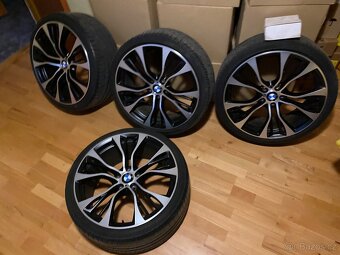 Originál BMW STYLE 599 + pneumatiky PIRELLI P ZERO E - 16
