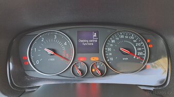 Renault Laguna 2.0 DCI 110 Limited NAVI CZ - 16