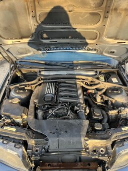 BMW E46 330D Touring - 16