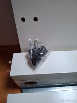 Rám postele malm ikea180200+matrace - 16