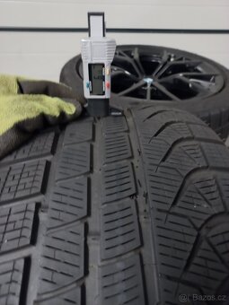 BMW 5 G30 zimní M845 dvourozměr 245 40 19 a 275 35 19 6mm - 16