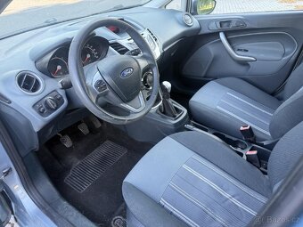 Ford Fiesta 1.3i - 16