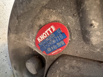 Náprava KNOTT 1600kg VGB16MV - 16