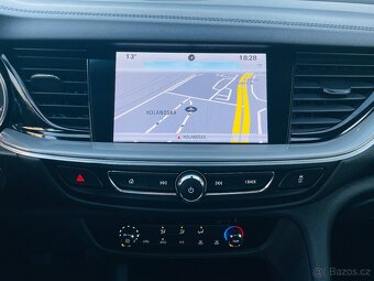 Opel Insignia 2.0 CDTI 125KW MANUÁL LED LUX NAVI SERVISKA - 16