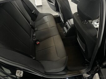 BMW 120d xDrive F20 2017 172.000KM nová STK a servis - 16