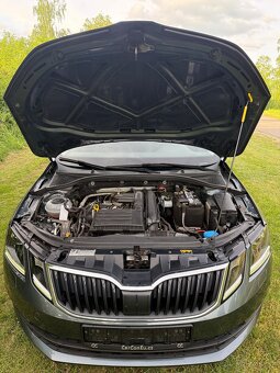 ŠKODA OCTAVIA 3 Facelift kombi top stav - 16