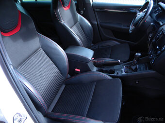 Octavia 3 RS 2,0 TDI Kombi, 2014, 147t km - 16