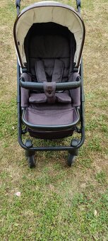 Cybex autosedačka s Izofixem a kočárek Moon Scala - 16