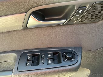 Volkswagen Sharan 1.4TSi  110KW 1.MAJ. VYHŘ.SEDAČKY EL.KUFR - 16