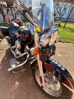 Kawasaki VN 900 - 16