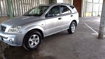 kia sorento 2.5 crdi. 4x4 ( velmi pekny stav ) - 16