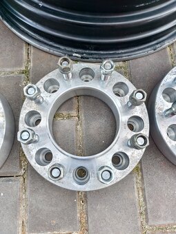 Alu kola Hummer H2 a vymezovací podložky - 16