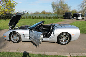 2002 Chevrolet Corvette C5 5.7 V8, A/T, perfektní stav, EU - 16