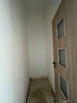 Bytový dům v centru Dubí u Teplic, 7 bytových jednotek - 16