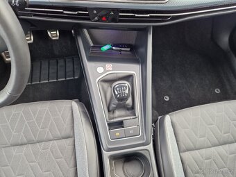 VW GOLF 8 Variant 1,5 TSI 110 KW  GOAL    DPH - 16