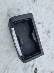 Opel Vectra C facelift kombi - náhradní díly - 16