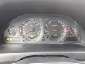Volvo V70 Bi-Fuel CNG 2005, STK 12/26 - 16