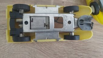 Ites autodráha autíčko Porsche 917 světle žluté - 16