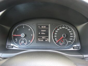 Volkswagen Caddy 2.0TDI 102PS Maxi Van - 16