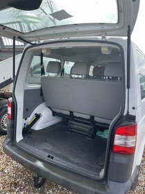 Volkswagen T5 facelift Bus - 16