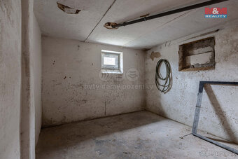 Prodej rodinného domu, 158 m², Tlučná, ul. V Rybníčkách - 16