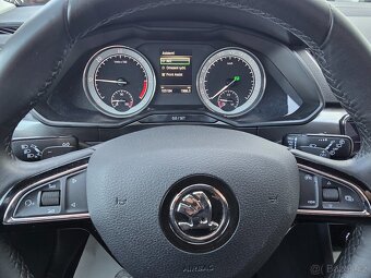 SUPERB 3 DSG 2,0TDI 110kW STYLE LED NAVI KAMERA ACC ČR -DPH - 16