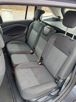 Ford grand C-max 2015  7 míst - 16