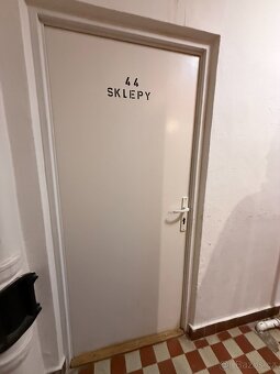 Pronájem 1+1 v Jundrově 32m2, hezký zařízený byt, vyhledávan - 16