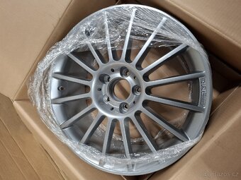 Mercedes Benz Slk 350 manuál - 16