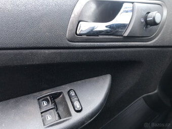 Škoda Fabia sedan 1.9 TDI PD Comfort Klima, Tažné z. - 16