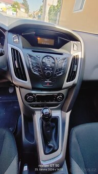 Ford Focus Combi 2012 1.6i - 16