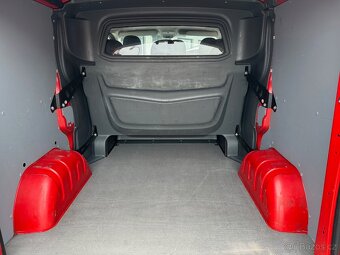 Opel Vivaro 1.6 CDTI 6 Míst - CZ - - 16