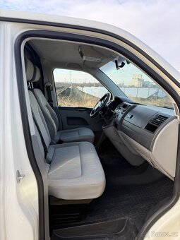 VW Transporter T5 - 16