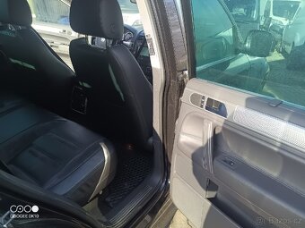 Vw Touareg 6,0i W12 - 16