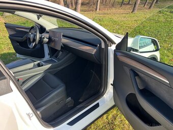 Tesla model Y LR Acceleration Boost Tažný - 16