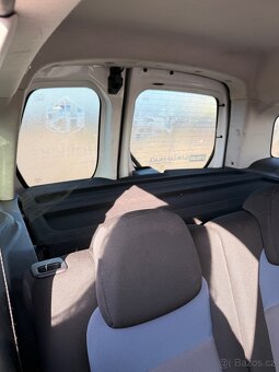 Peugeot Partner Tepee - 16