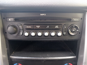 Peugeot 207 1.6 VTi 88kW/Tažné/Digi Klima - 16