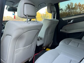 Mercedes-Benz E 350 2011 - 16