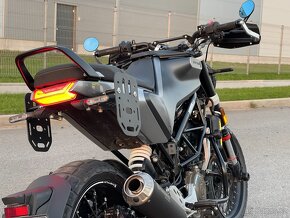 Husqvarna Svartpilen 125 6/2023 11 kW (15 hp) A1 1. majitel - 16