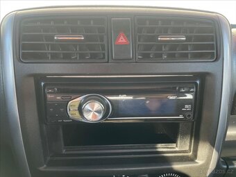 Suzuki Jimny 1,3 Po kompletní GO podvozku  JLX (2012) - 16